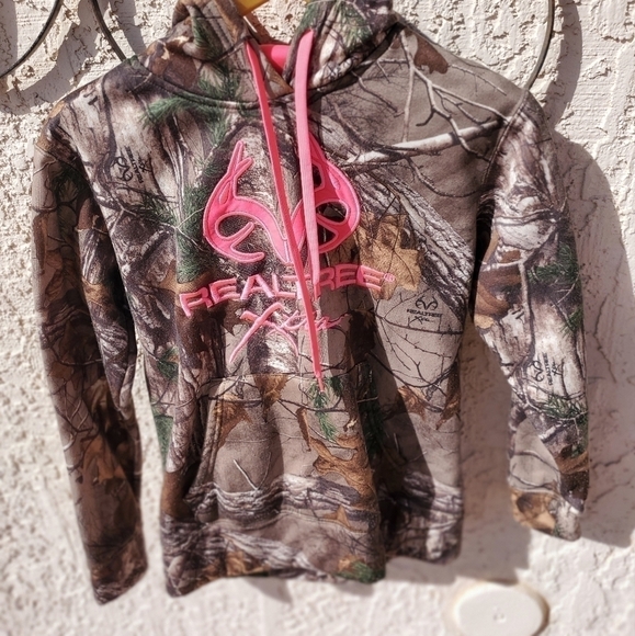 Realtree‎ Pink Camouflage LS Sz. S (?) Hoodie - Picture 1 of 7